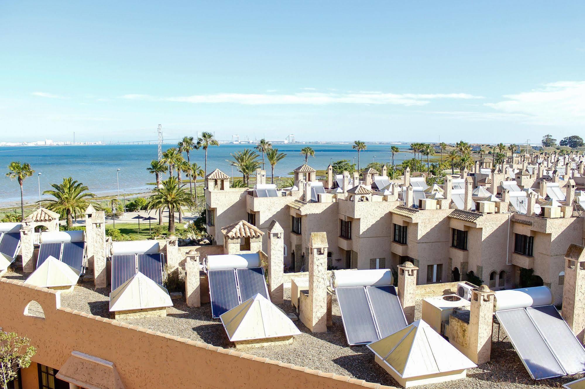 Bahia Sur Hotel 4*