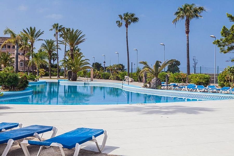 Hotel Bahia Sur 4*